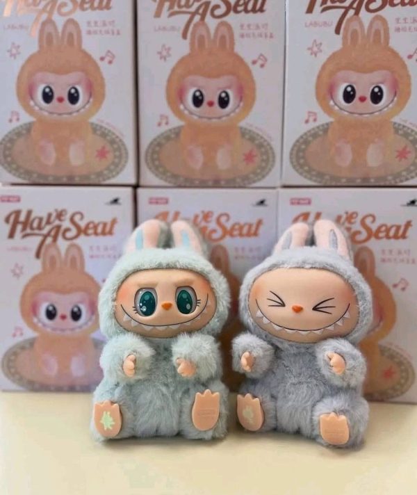 Labubu Figure Pallet