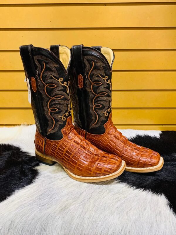 Cowboy Boots Pallet Liquidation - Image 16