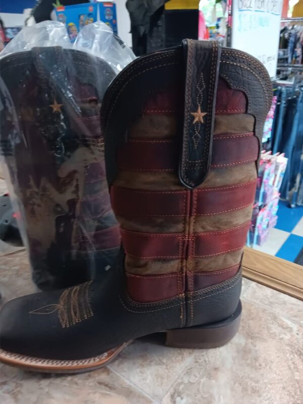 Cowboy Boots Pallet Liquidation - Image 10