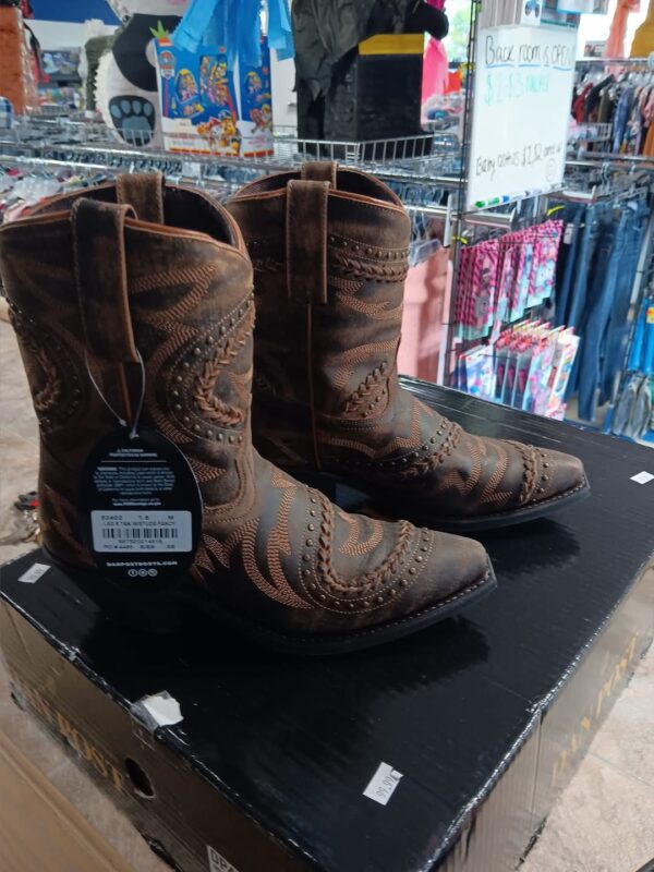 Cowboy Boots Pallet Liquidation - Image 8