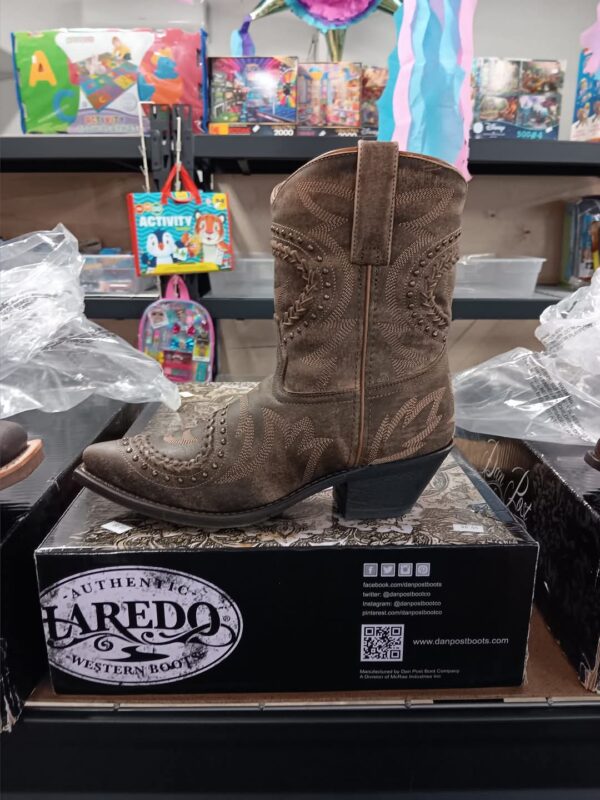Cowboy Boots Pallet Liquidation - Image 6