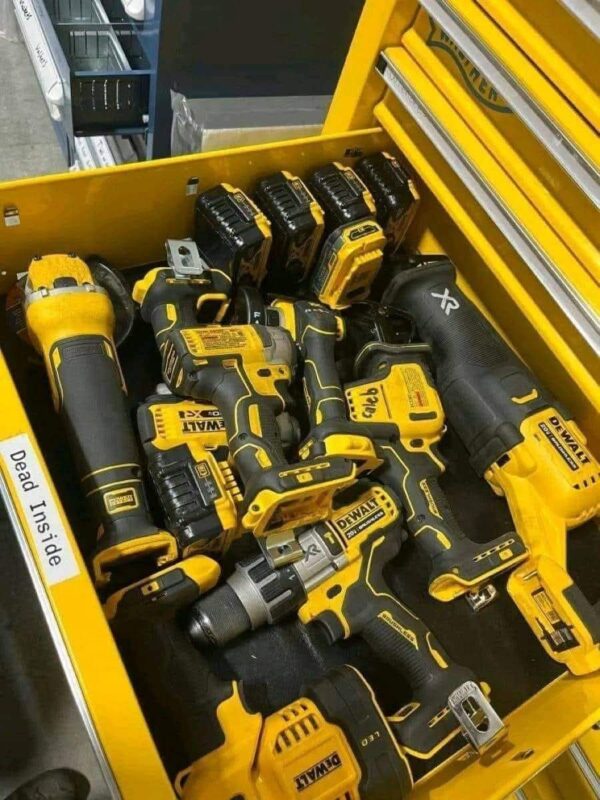 Dewalt Tools Pallet Liquidation - Image 8