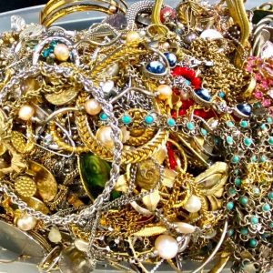 Jewelry Liquidation Pallet