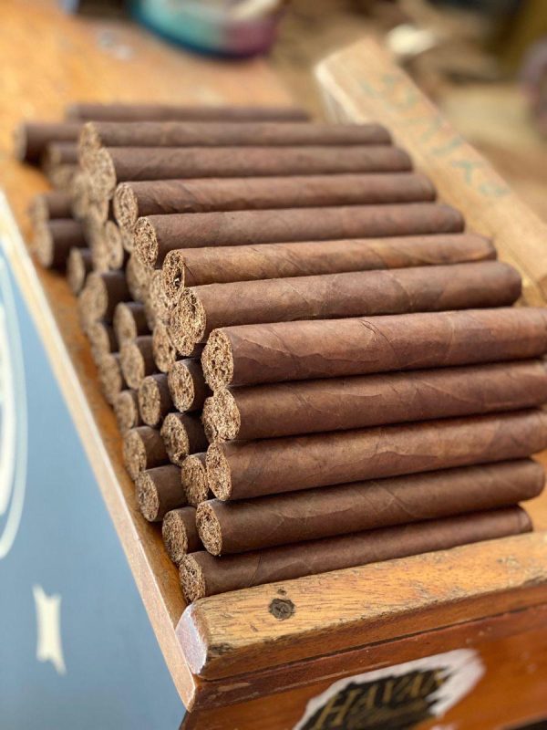 Backwoods Vanilla Cigarettes and Vapes Pallet - Image 4