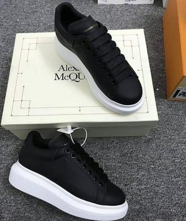 Alexander McQueen Shoes Pallet - Image 7