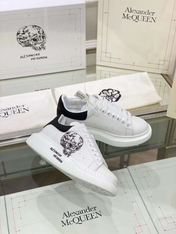 Alexander McQueen Shoes Pallet - Image 25