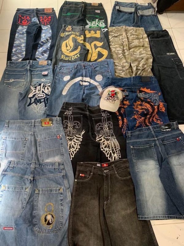 Baggy Jeans Pallet Liquidation - Image 16