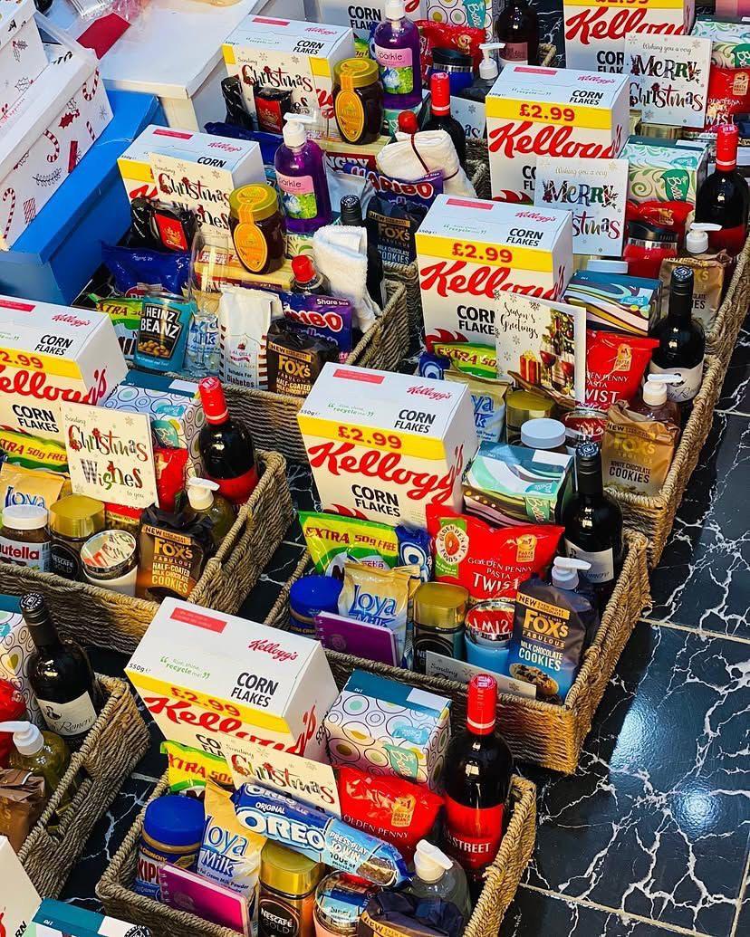 Christmas Gift Packs Liquidation - Image 20