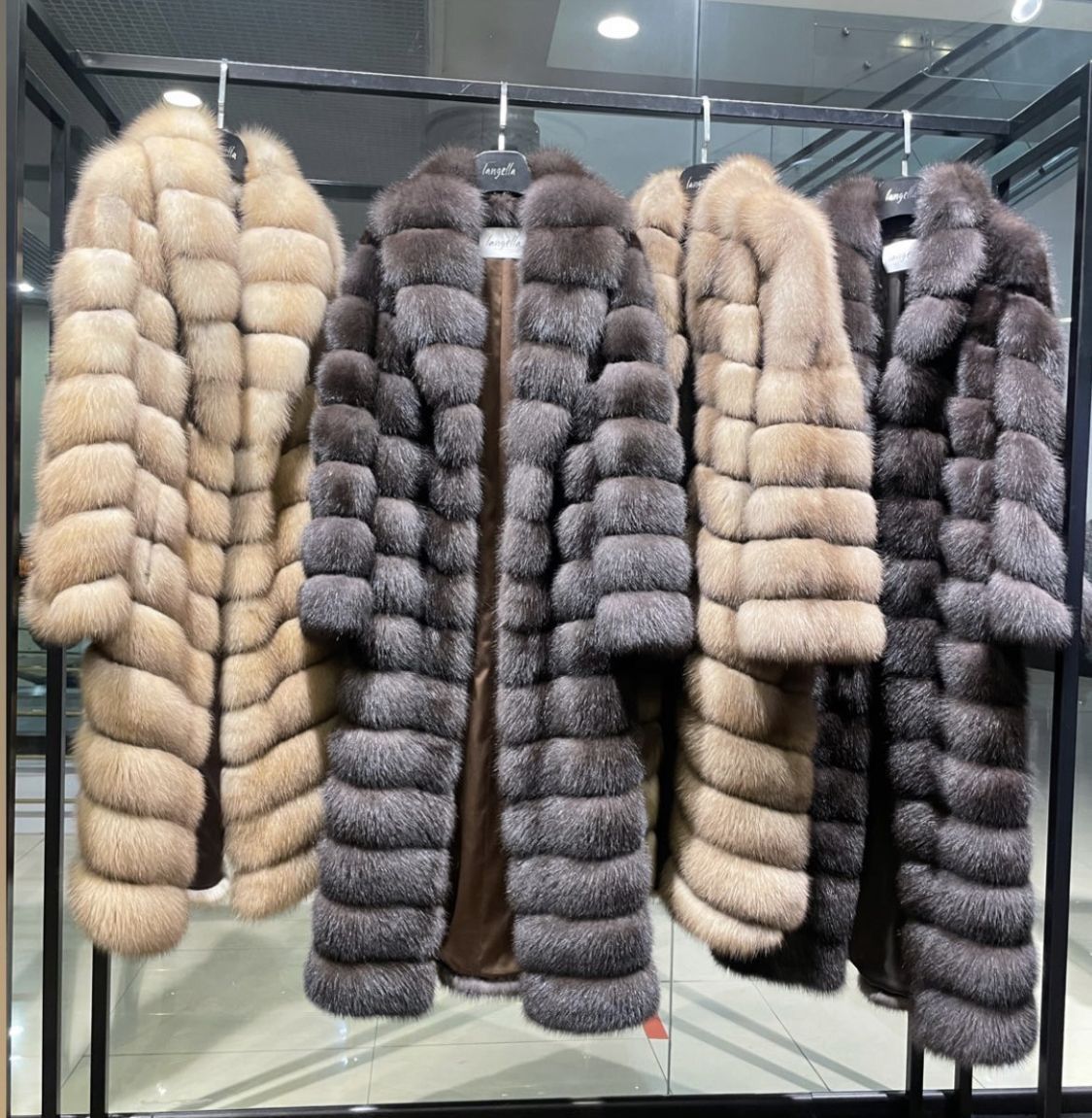 Stylish Winter Jacket Pallet - Image 25