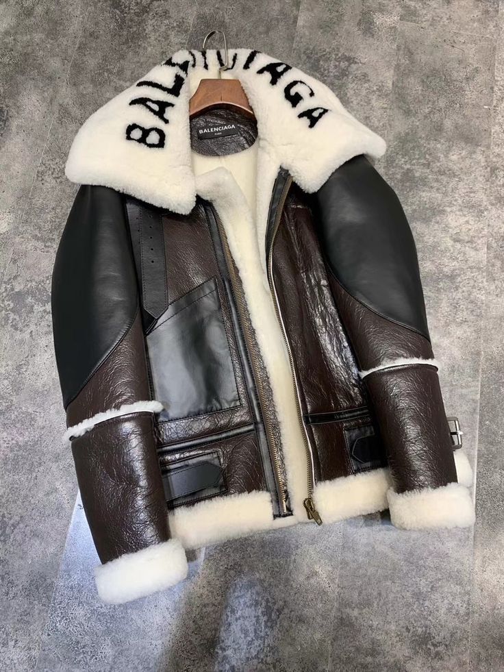 Stylish Winter Jacket Pallet - Image 22