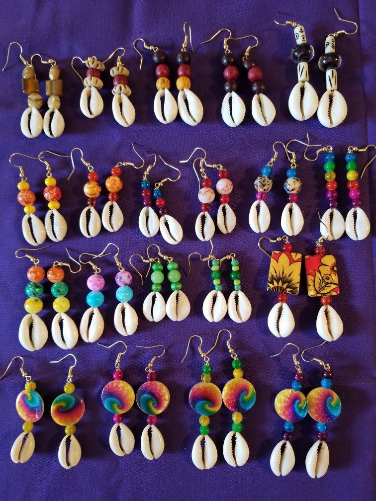 Rastafarian Apparel & Accessories Pallet - Image 24