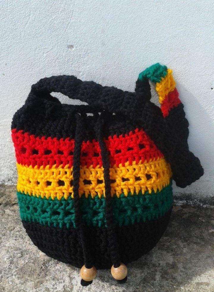 Rastafarian Apparel & Accessories Pallet - Image 18